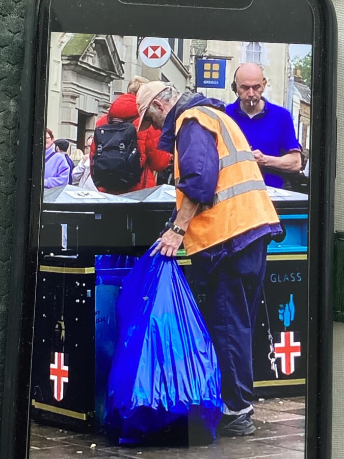 Photographic reference used by Wendy Medlam for her painting One Man’s Rubbish